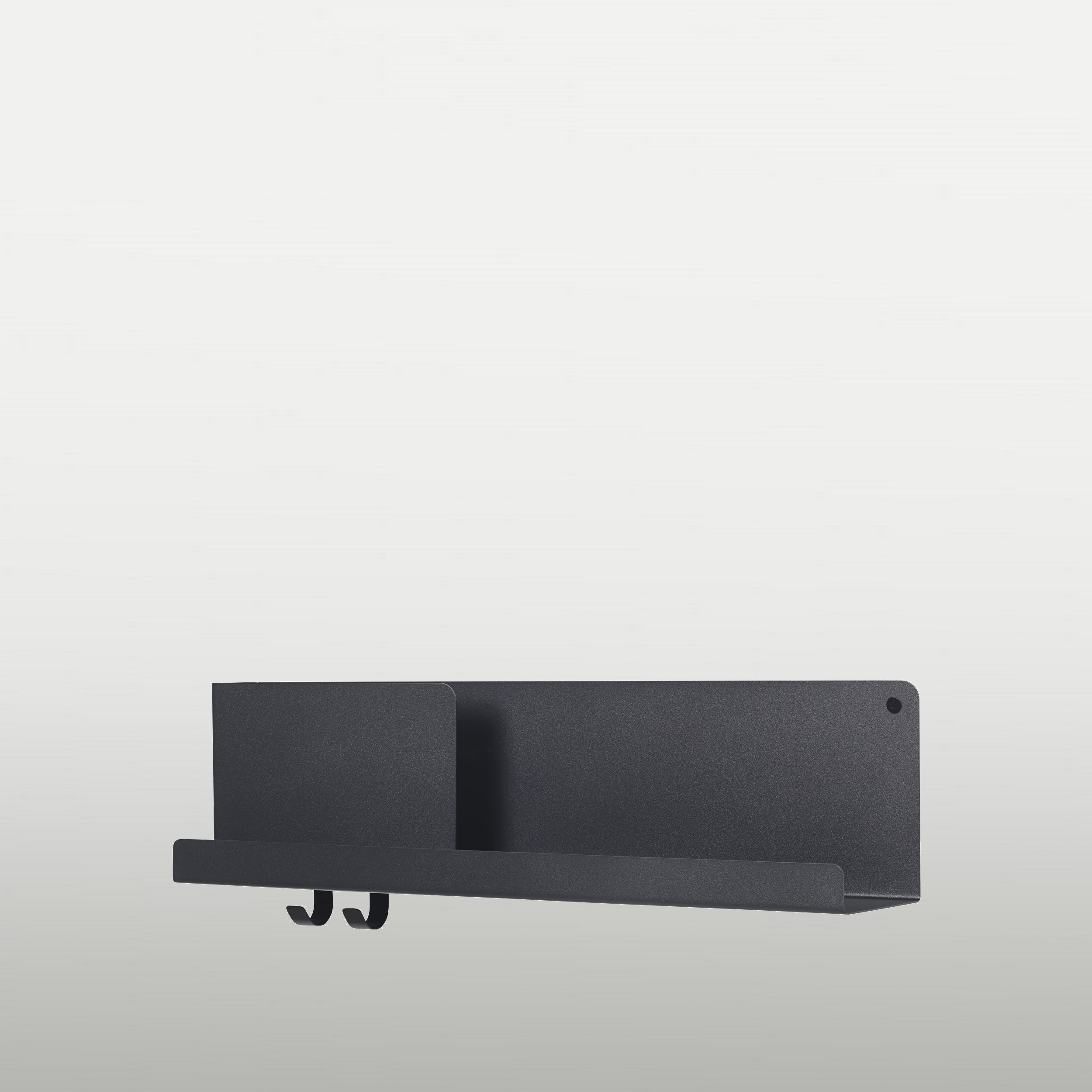 Vägghylla Folded Shelf 63x16,5, svart 