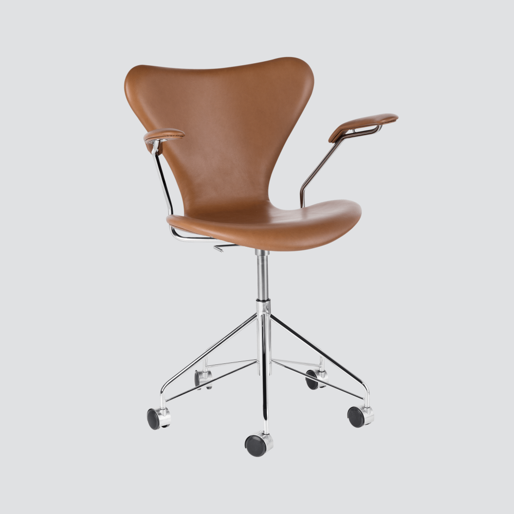 Office chair Series 7 ™ model 3217, brown leather
